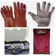 GLOVES & ACCESSORIES